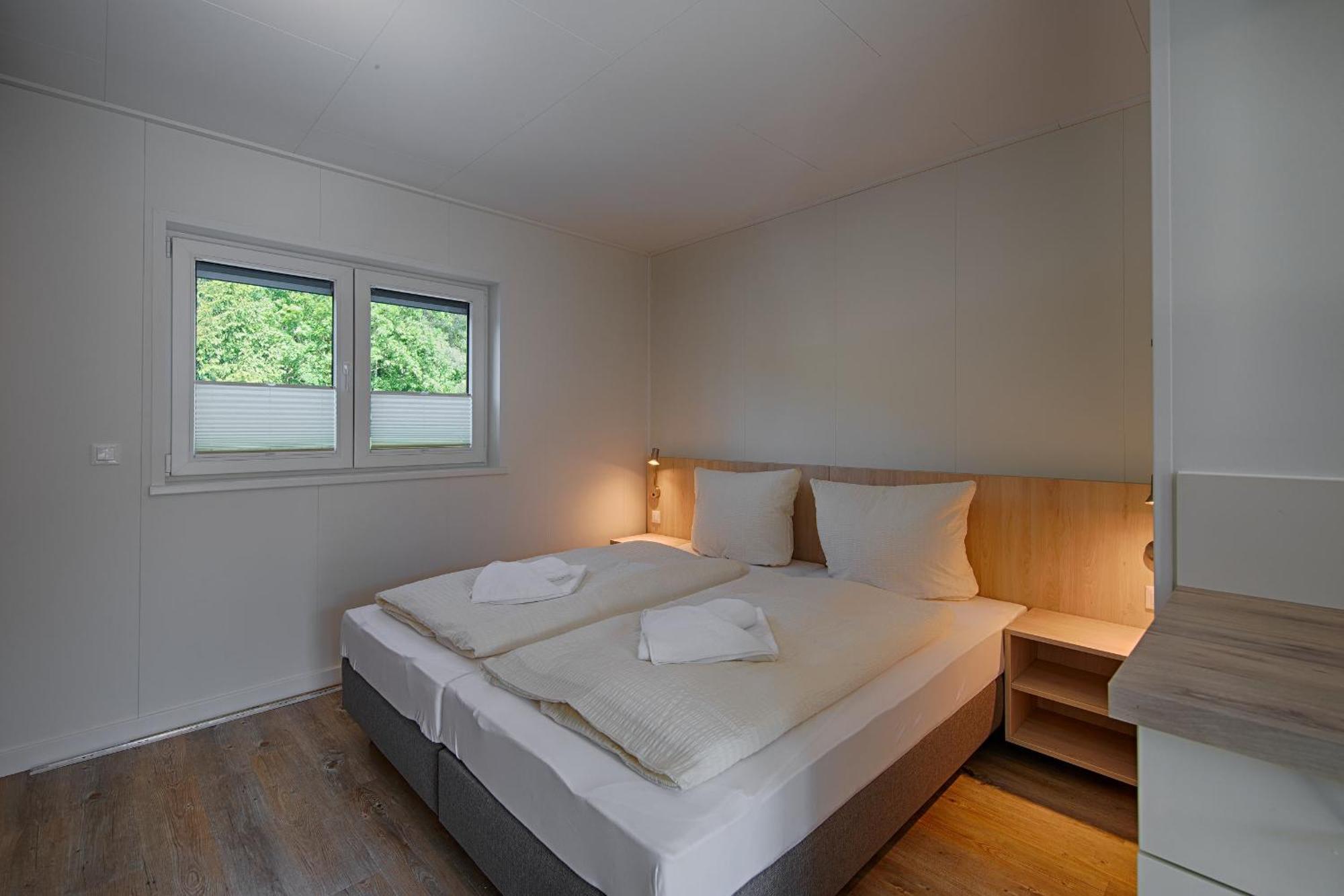 See Hotel Karlslust Chalets Storkow  Exterior foto